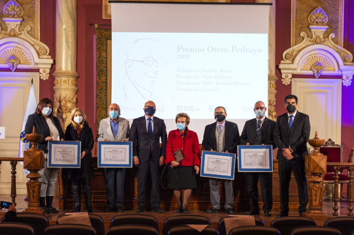 Entrega.premio.otero.pedrayo.