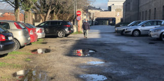 O Psdeg-Psoe denuncia o “estado de abandono” do acceso ao novo arquivo provincial e pídelle a Jácome que cumpra coa súa “única obriga” no complexo de San Francisco