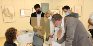 O punto administrativo de covid atendeu preto de 700 consultas dende a posta en marcha