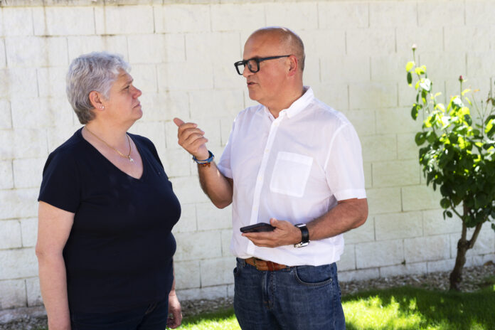 Reunión Manuel Baltar e a alcaldesa de Gomesende