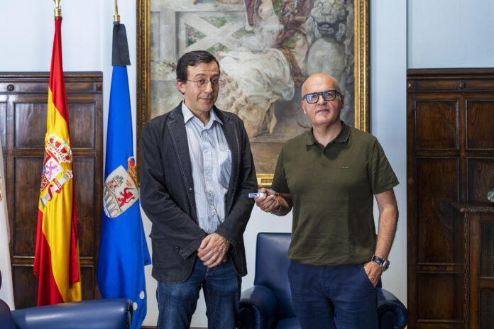 Reunión de Manuel Baltar con Miguel Cabo, biografía de basilio Álvarez