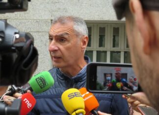 O BNG insiste na necesidade de que as praceiras e praceiros volvan ao edificio da Praza de Abastos cando antes pero “en condicións que lles permitan traballar”