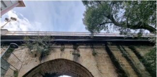 Ribeiro en Común reclámalle á conselleira de infraestruturas, de visita en Ribadavia, o arranxo e rehabilitación da Ponte de San Francisco, da súa titularidade.