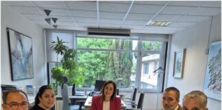 A Xunta avalía posibles vías de colaboración co concello ourensán da Arnoia