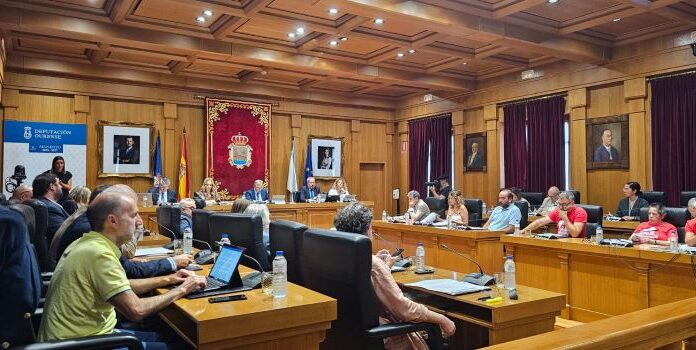 O PSdeG-PSOE tende a man ao grupo de goberno no pleno da Deputación sobre os lumes na provincia