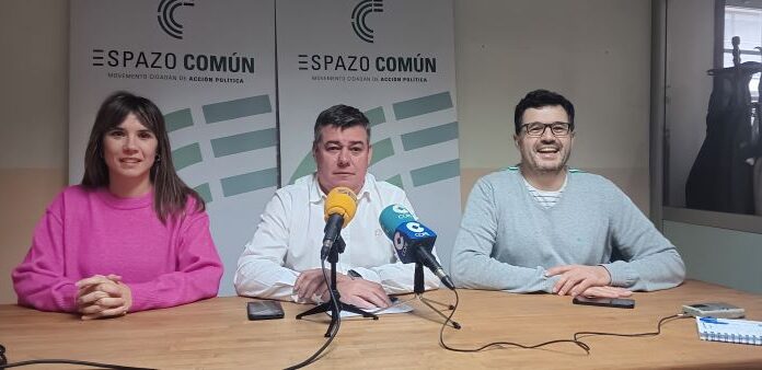 Espazo Común pregunta ao goberno do Carballiño sobre a ampliación de Espiñedo e a tala de árbores no Parque