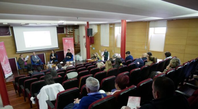 O Carballiño presenta o ‘Club de Produto Polbo con Orixe’ nunha xornada sobre turismo enogastronómico