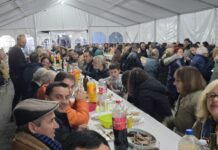 Señorín desfrutou dunha gran festa de magosto cunha cea e moita animación musical