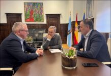 Luis Menor reforza a cooperación institucional con Abanca logo do seu relevo na dirección territorial da entidade