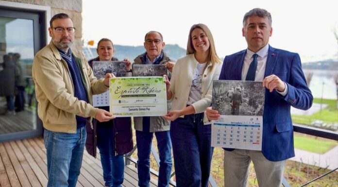 Castrelo de Miño presentou o ‘Calendario 2026’ e entregou o premio do certame “A foto do Espírito Ribeiro”