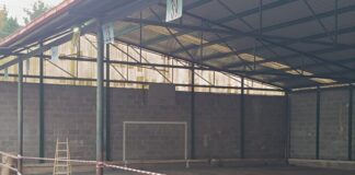 Rematan as obras de limpeza, saneamento e pintado no edificio da Uceira do CEIP Calvo Sotelo do Carballiño