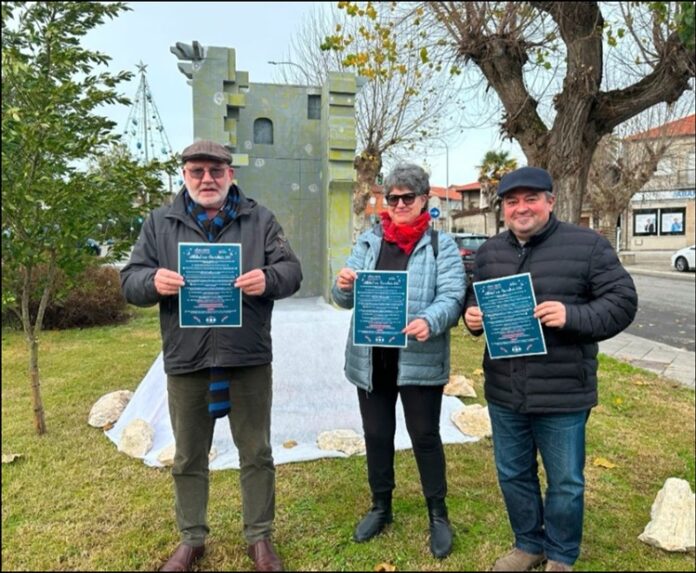 Pe de foto. Concelleiros Pilar Cabrera, Pepe Gándara e alcalde Felipe Traveso