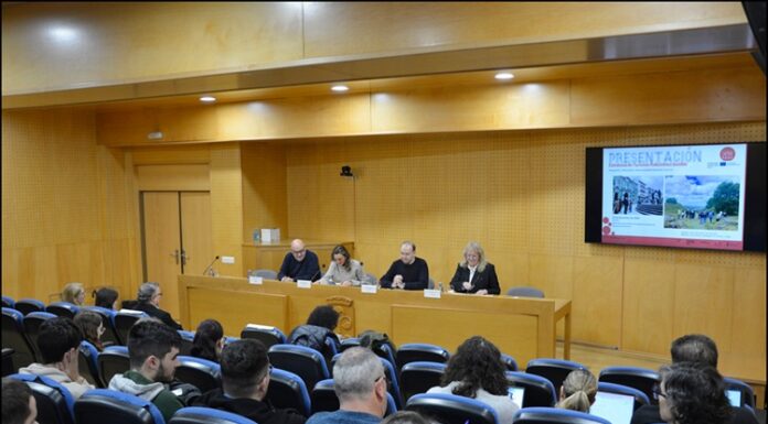 A Deputación de Ourense e o Eixo Atlántico presentan no Campus de Ourense un novo modelo de turismo