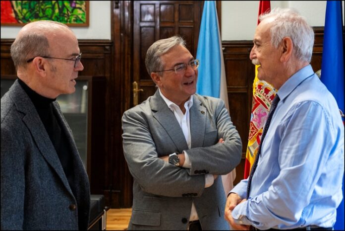 Foto reunion Luis Menor Ágora Termal (1)