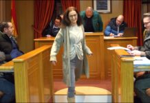 Noelia Currás toma posesión como concelleira e nova portavoz municipal do BNG no concello da Merca