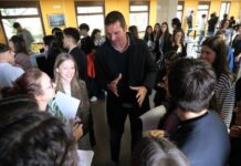 A Xunta suma preto de 3.700 participantes no programa ‘Parlamento Xove’