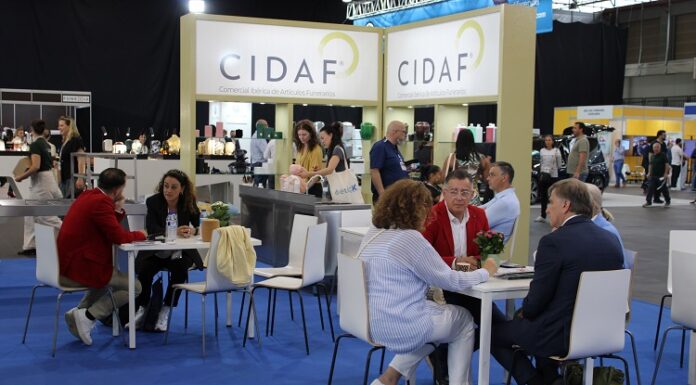 Citas de negocio, presentacións de produtos innovadores e recoñecementos aos expositores marcan a segunda xornada de Funergal