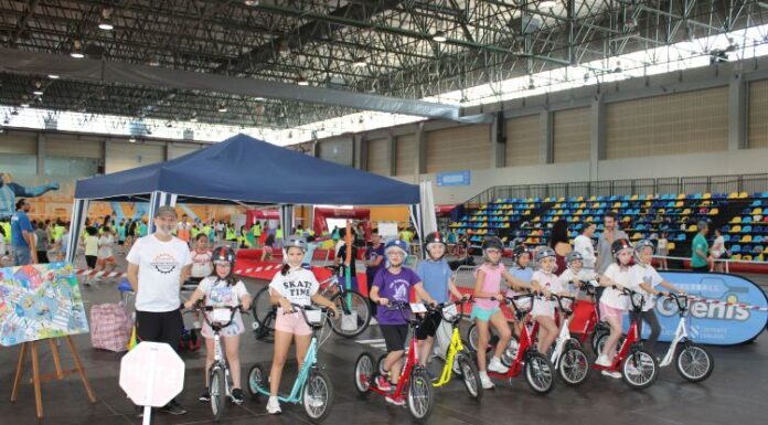 A práctica deportiva gaña adeptos no salón ‘Sportur Galicia’ de Expourense