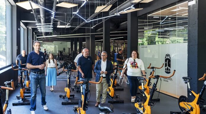 A Deputación inviste máis de 2,2 millóns de euros neste mandato en Ribadavia para blindar o comercio local, potenciar o rural e modernizar espazos deportivos