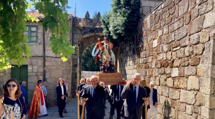 Ribadavia celebra a festividade do Apóstolo Santiago con novena na súa igrexa do século XII e unha procesión