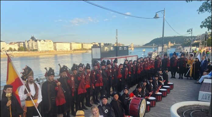 A Real Banda de Gaitas inicia en Budapest unha xira centroeuropea para proxectar internacionalmente a música tradicional galega
