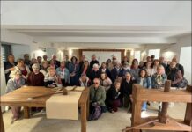 O Museo da Fábrica de Papel recibe a numerosos visitantes nos seus primeiros días de actividade