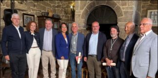 Os Premios Bacelos de Prata 2026 recoñecen Granxa Aqueixal e Adegas e Viñedos Lareu polo seu compromiso co galego
